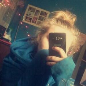 Meet your Posher, Niki